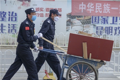 组照7战斗在抗击肺炎疫情的不是一线的一线战士》杜铮13330518468 (7)