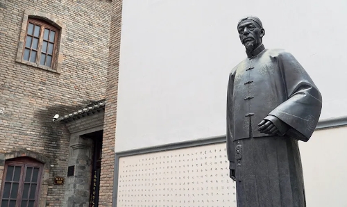 <span style='background-color:;'>17230180750</span>28